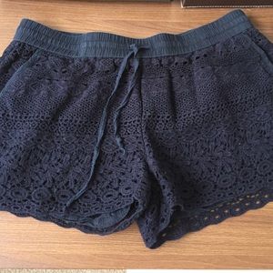 Crochet navy shorts Size Small