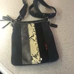 Coach Cross Body - Black