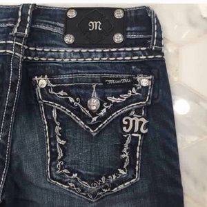Size 25 inseam 33 Miss Me Jeans