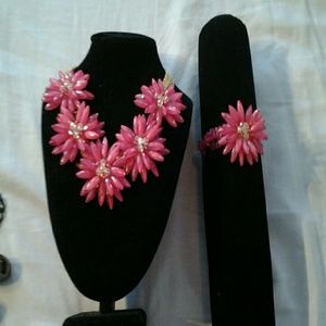 PINK FLOWER  NECKLACE & BRACELET SET