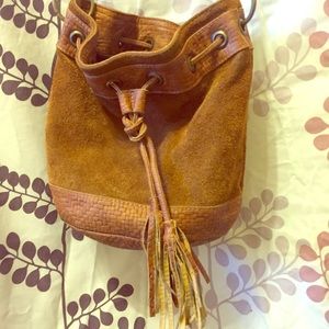 Vintage brown suede bucket bag