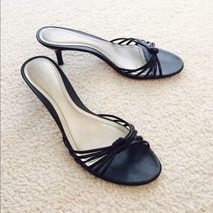Super Cute and Comfy Black Leather Sandals