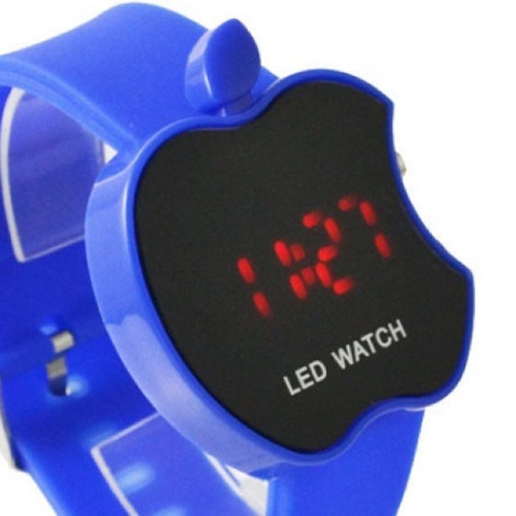 LED Apple Watch - Picture 3 of 3