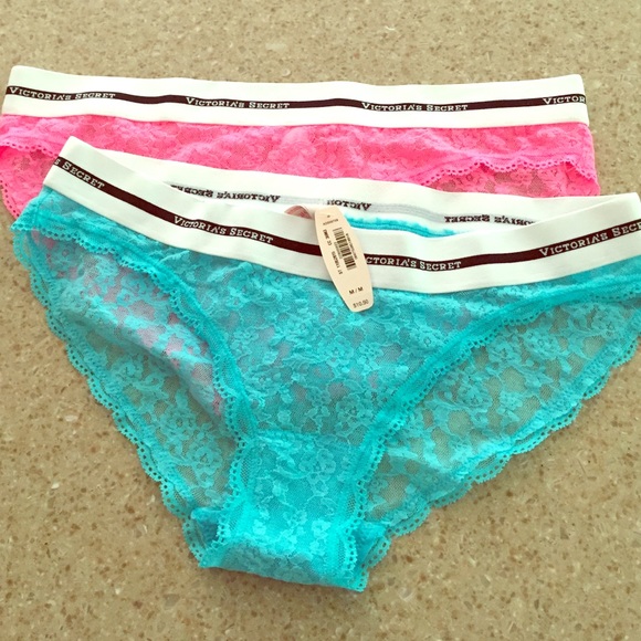 Lot of 2 Victoria's Secret Panties NEW size M