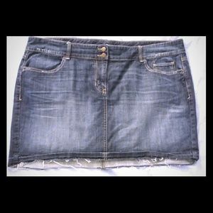 Denim mini skirt