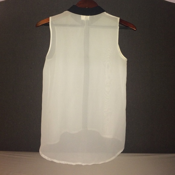 Black and White Tunic - Picture 2 of 2