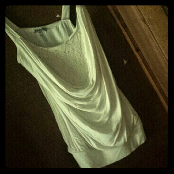 Off white swoop neck tank with lace detail
