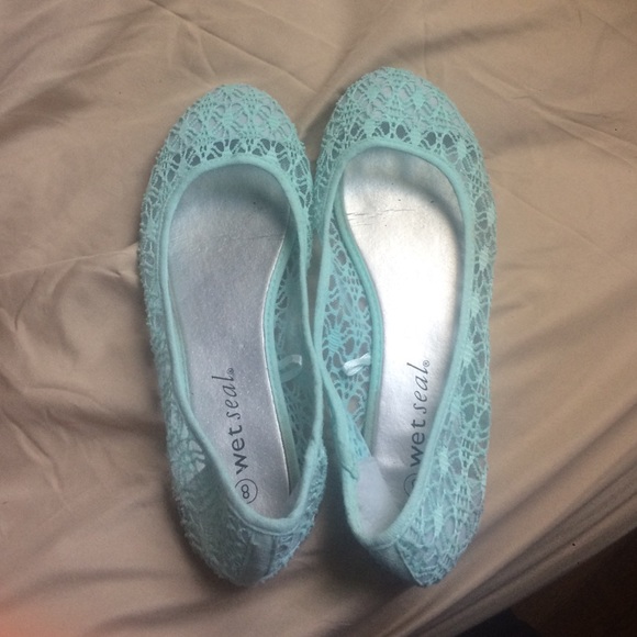 Turquoise flats