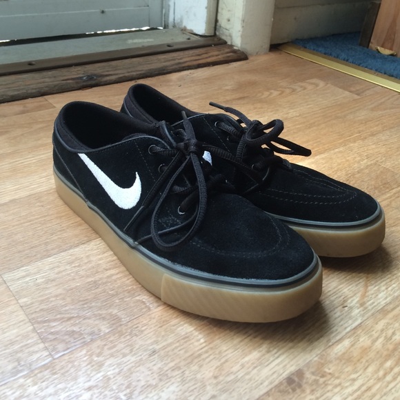 Black Gum Sole Stephan Janowskis