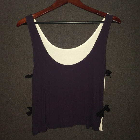 White front, navy blue back tank - Picture 2 of 2