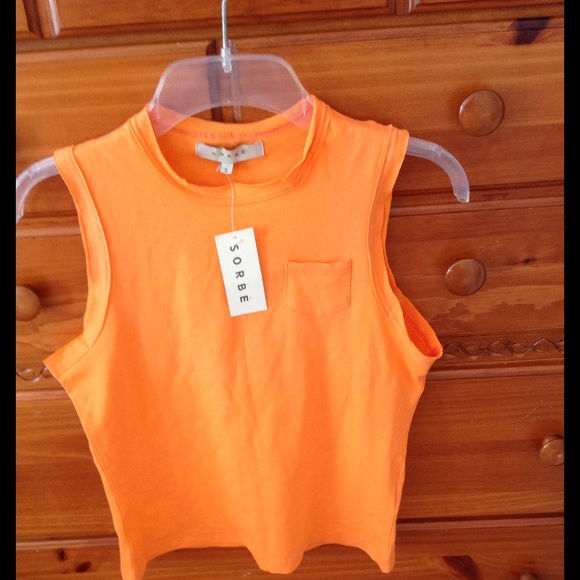 NWT ORANGE FITTED TANK WITH POCKET