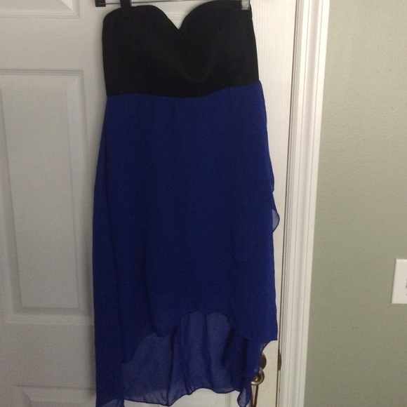 High low dress - Picture 1 of 2