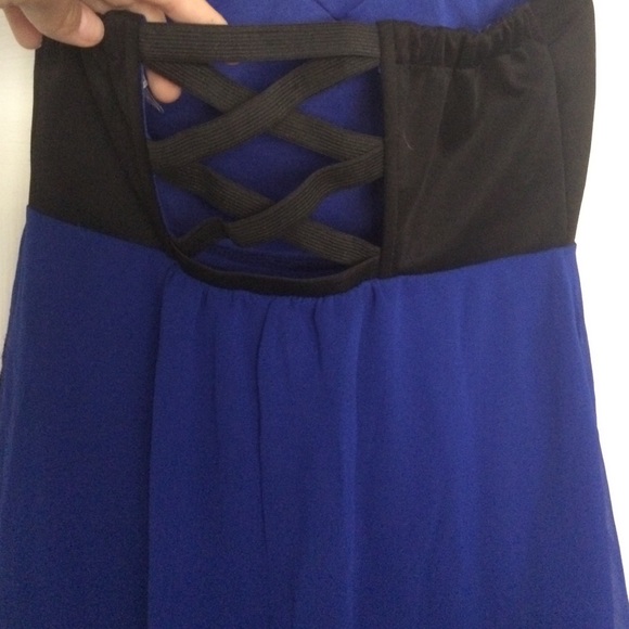 High low dress - Picture 2 of 2