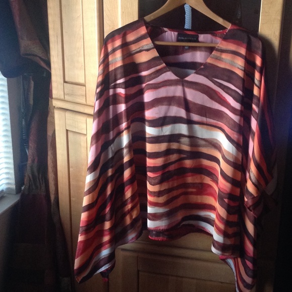 Sale! Dana Buchman Poncho Style  Top - Picture 1 of 4