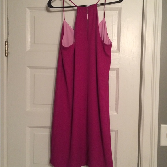 NWOT fuchsia express dress - Picture 2 of 3