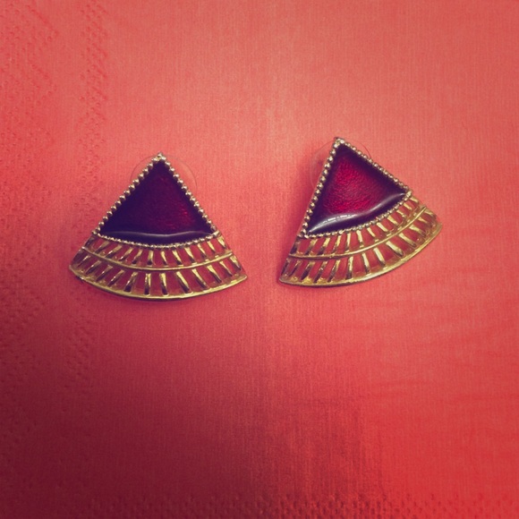RUBY RUBY RED GOLD!