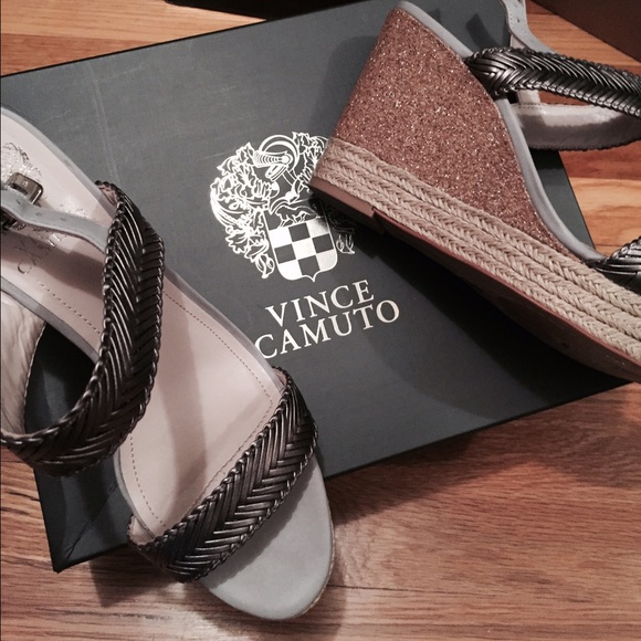 Vince Camuto silver wedges