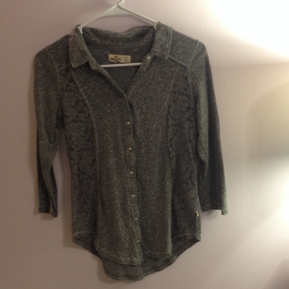 Hollister shirt