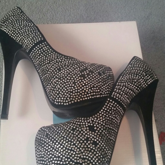 Rhinestone heels - Picture 3 of 4