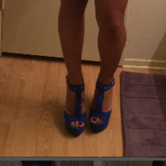 Blue 5 and 1/2 inches