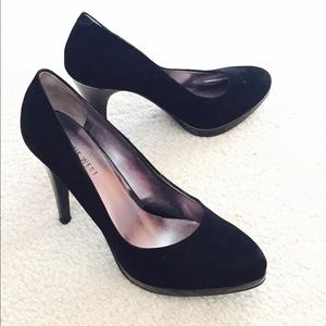 Black Suede Pumps