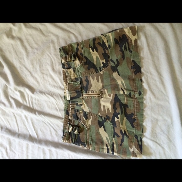 Camouflage skirt