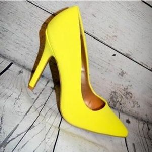 💙final price💙🎉Lemon yellow heels