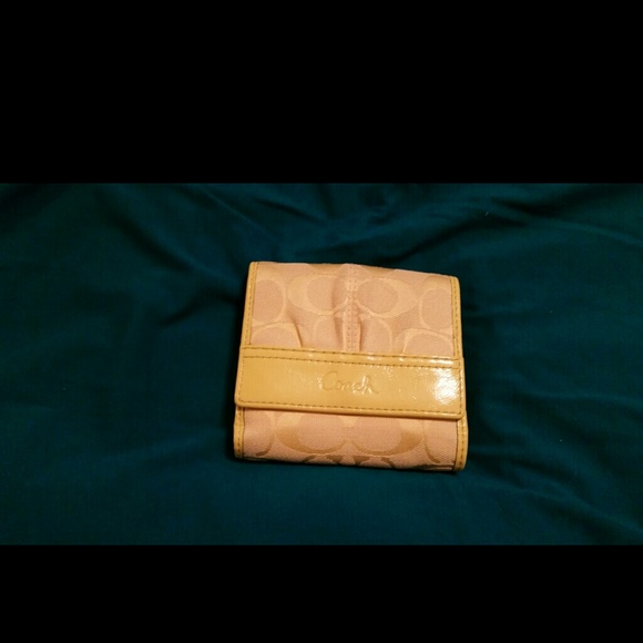 Coach wallet