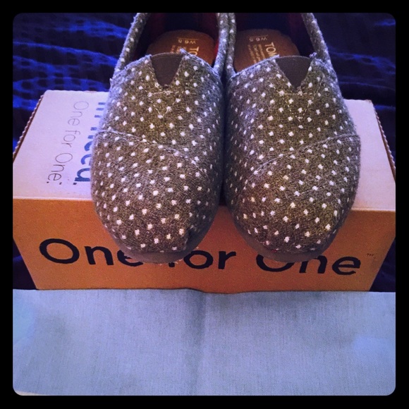 Toms women's size 6.5