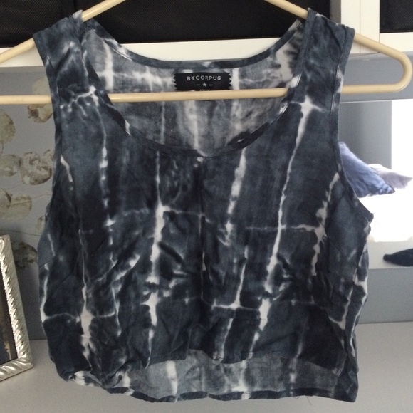 Urban Outfitters tank
