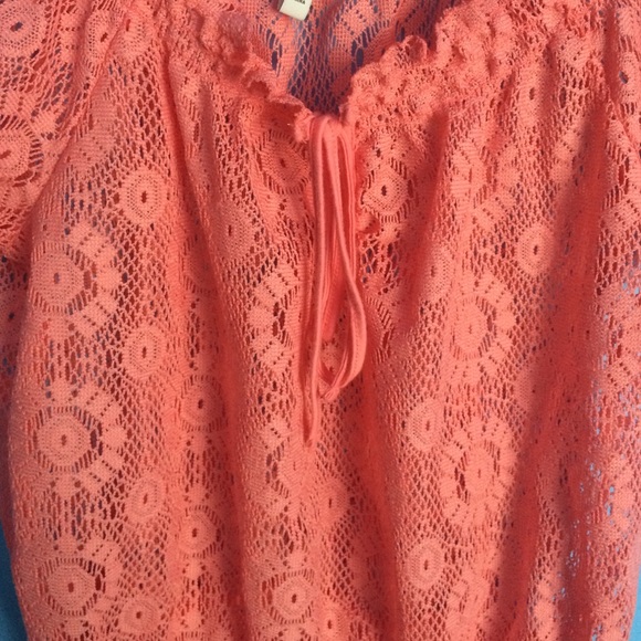 Lace shirt - Picture 2 of 4