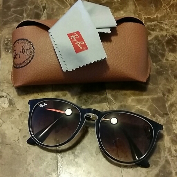RayBan Erika