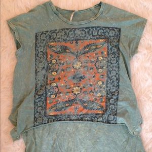 Hi-Lo Printed Urban Outfitters Tee