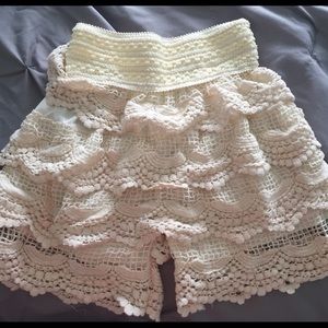Cream lace shorts