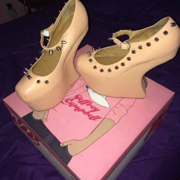 Jeffrey Campbell nude "heel-less" platforms - Picture 1 of 3