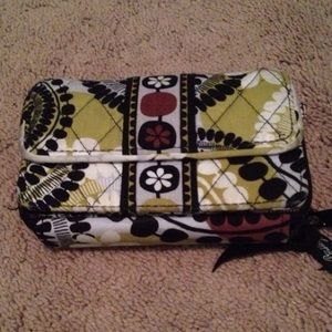 Vera Bradley purse/ wallet