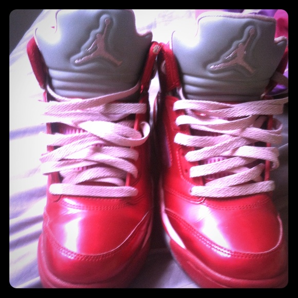 Valentine day 5s - Picture 1 of 1