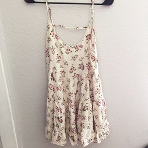 NEW Brandy Melville Floral Jada Dress