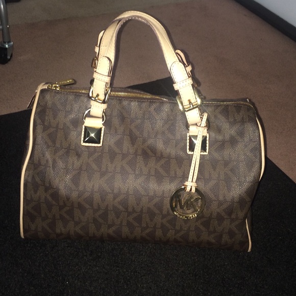 Michael Kors purse