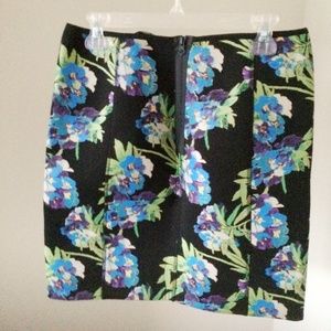Elizabeth and James Skirts - Elizabeth and James Floral Printed Scuba Skirt Elizabeth and James Skirts - Elizabeth and James Floral Printed Scuba Skirt