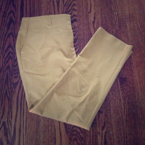 Light mustard pants