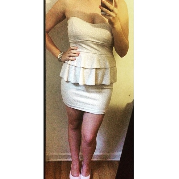 Agaci Dress