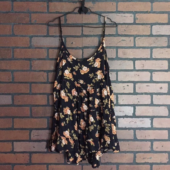 Brandy Melville Dresses & Skirts - Brandy Melville Jada dress