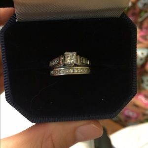 Certified diamond rings