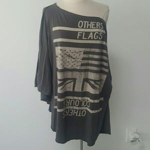 Super adorable off the shoulder top