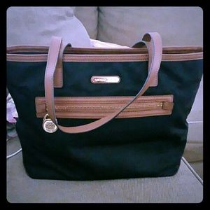 🆕Micheal Kors Handbag...PRICE DROP⬇