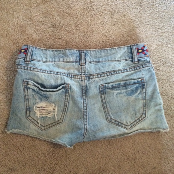 Forever 21 - Picture 2 of 3