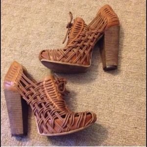 Miista Na'ia Hurache Free People heels