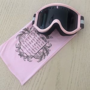 Juicy Couture Ski Goggles