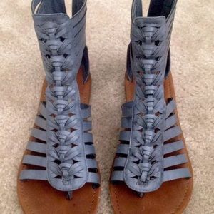 Steve Madden Gray/Blue Gladiator Sandal